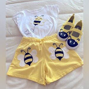 GYMBOREE SET SHORTS AND T-SHIRT Sz8 with SHOES Sz 1